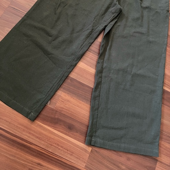 Brand NEW! Women’s high waisted wide leg capri pants - Picture 2 of 7
